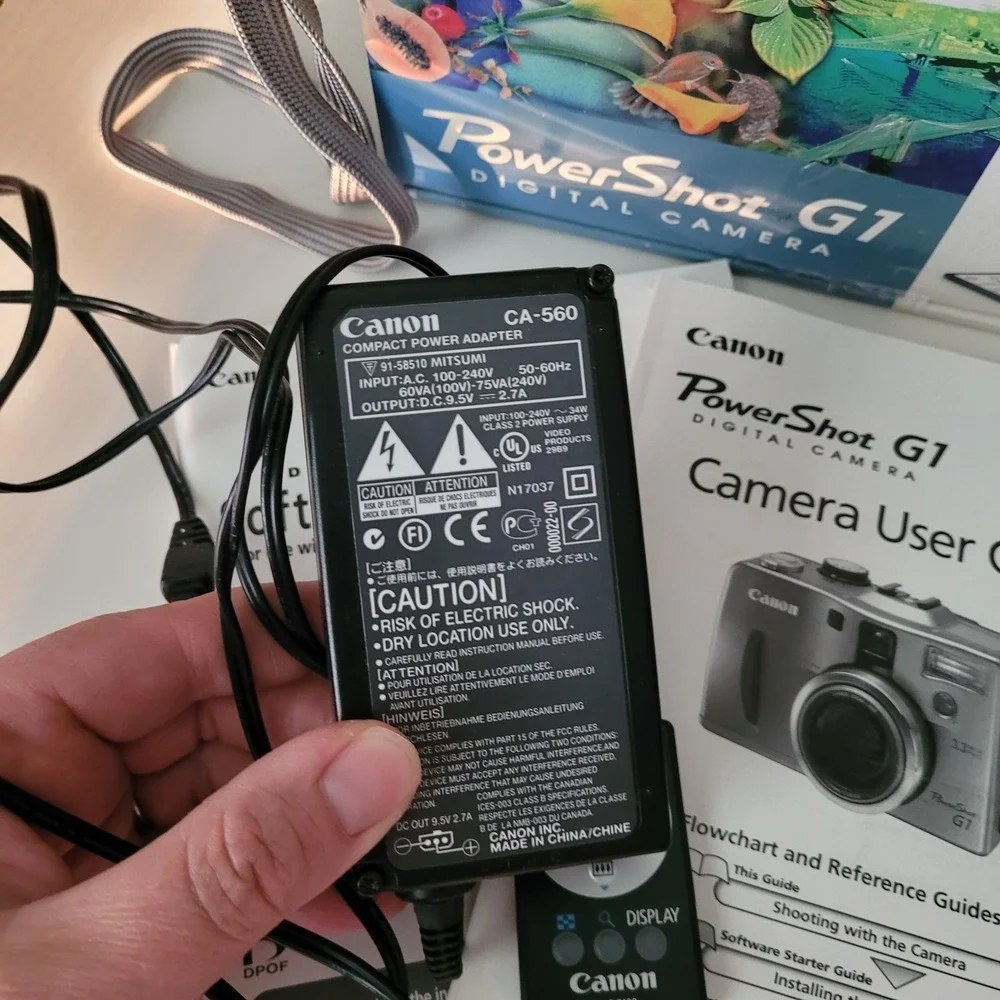 Vintage Canon PowerShot G1 Digital Camera Kit Complete Boxed Set Tested/ Working